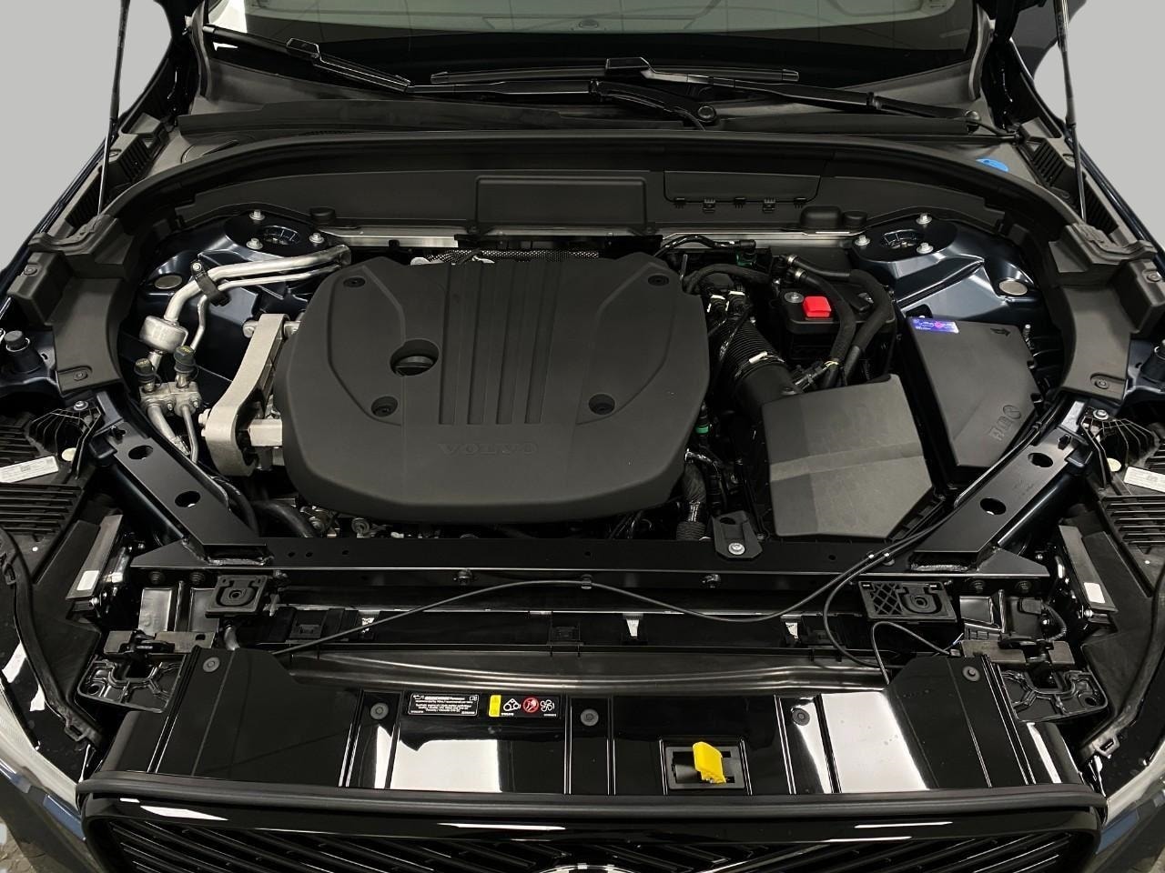 2026 Volvo XC60 Plus - Photo 46
