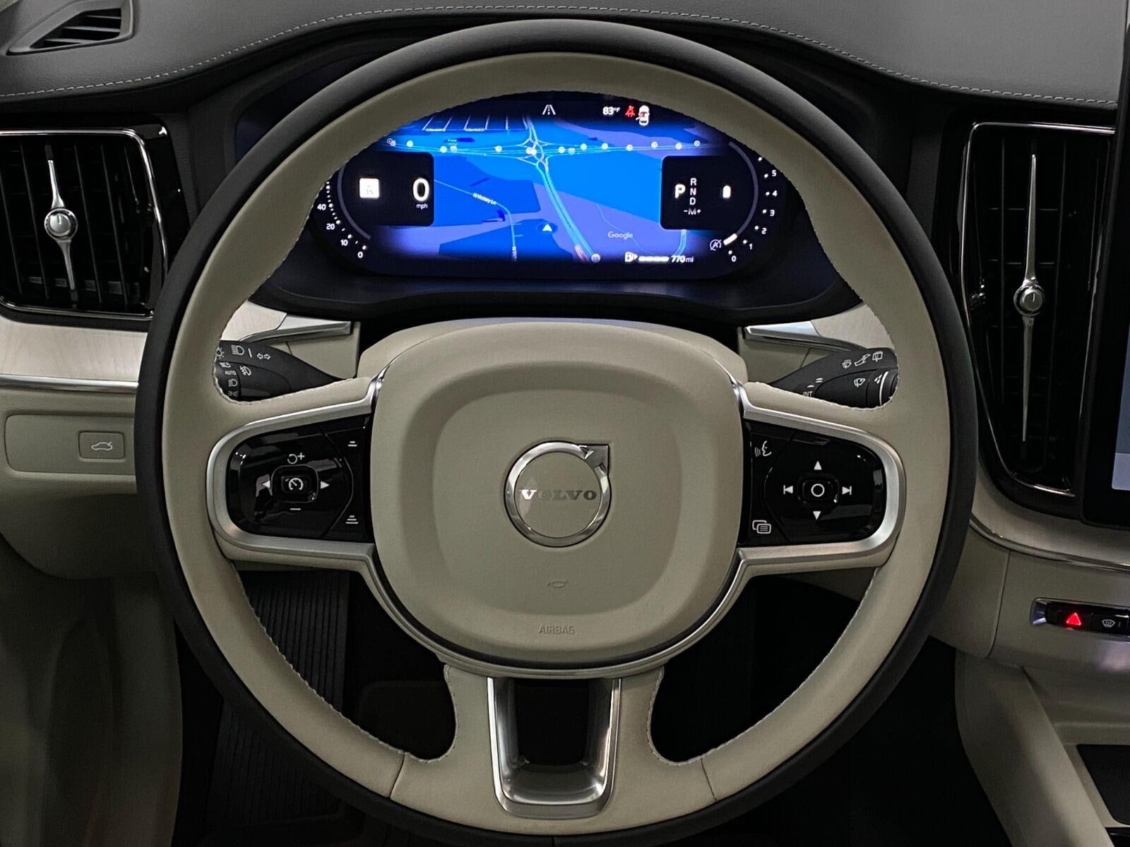 2026 Volvo XC60 Ultra - Photo 14