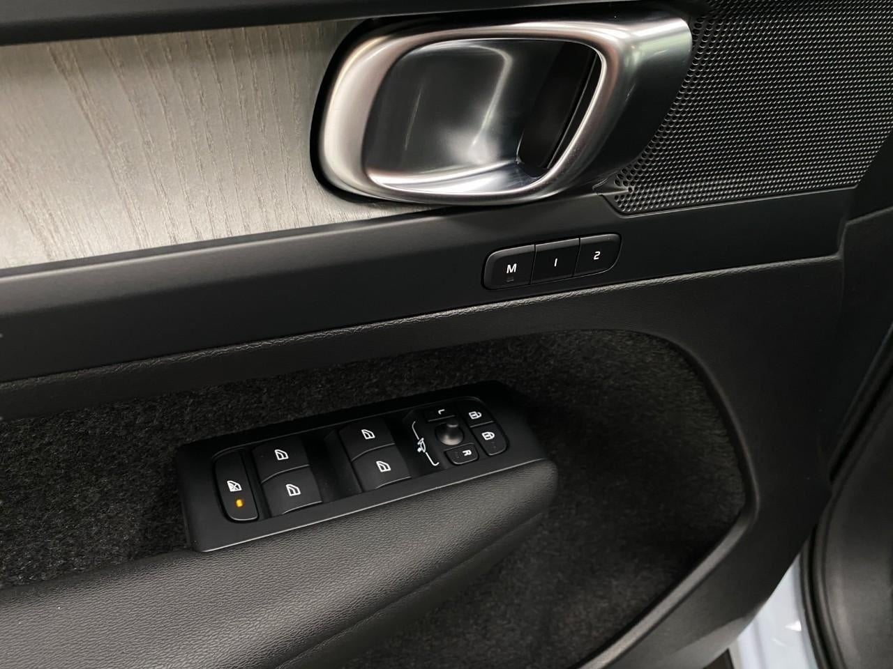2026 Volvo XC40 Plus - Photo 68
