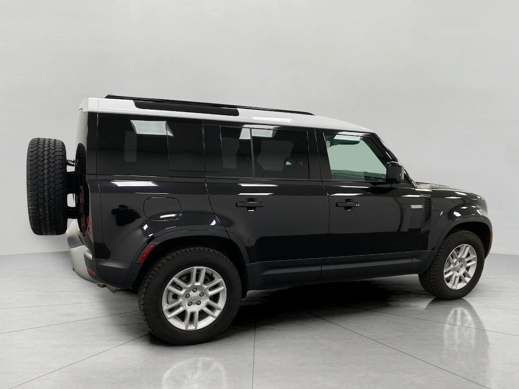 Used 2025 Land Rover Defender 110 P300 S SUV