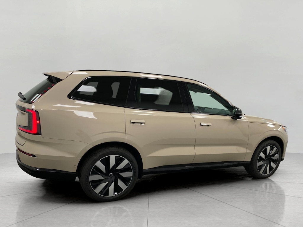 New 2026 Volvo EX90 Twin Motor Plus 7-Seater SUV