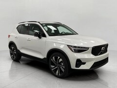 2026 Volvo XC40 B5 Ultra AWD SUV