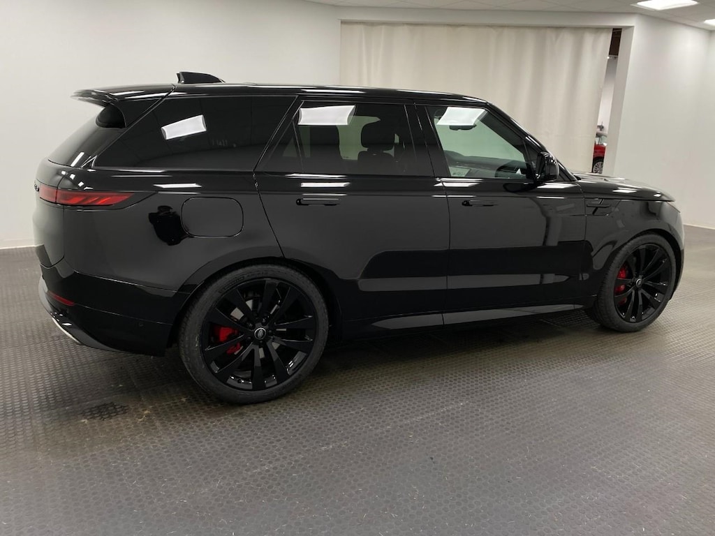 Used 2024 Land Rover Range Rover Sport P400 Dynamic SE SUV
