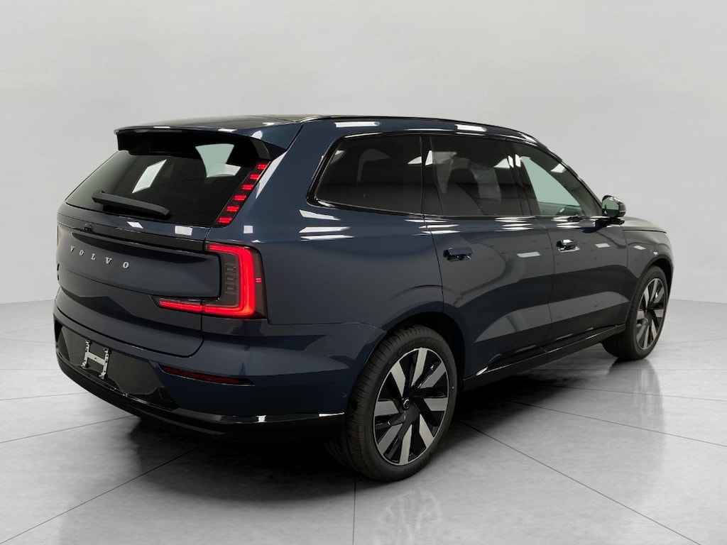New 2025 Volvo EX90 Twin Motor Ultra 7-Seater SUV