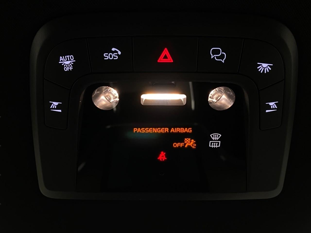 2025 Volvo EX90 Ultra - Photo 28