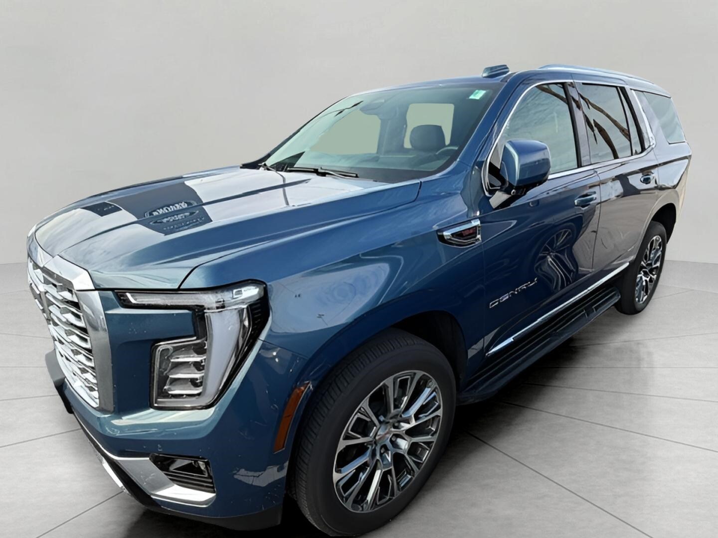 2025 Gmc Yukon Denali photo 2