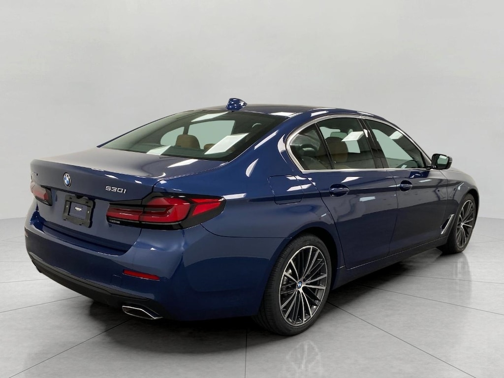 Used 2023 BMW 5 Series 530i xDrive Sedan