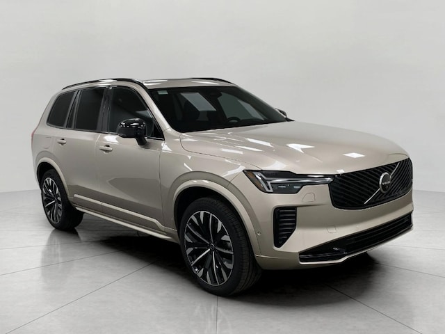 2026 Volvo XC90 B6 AWD Ultra Dark Theme 7-Seater SUV