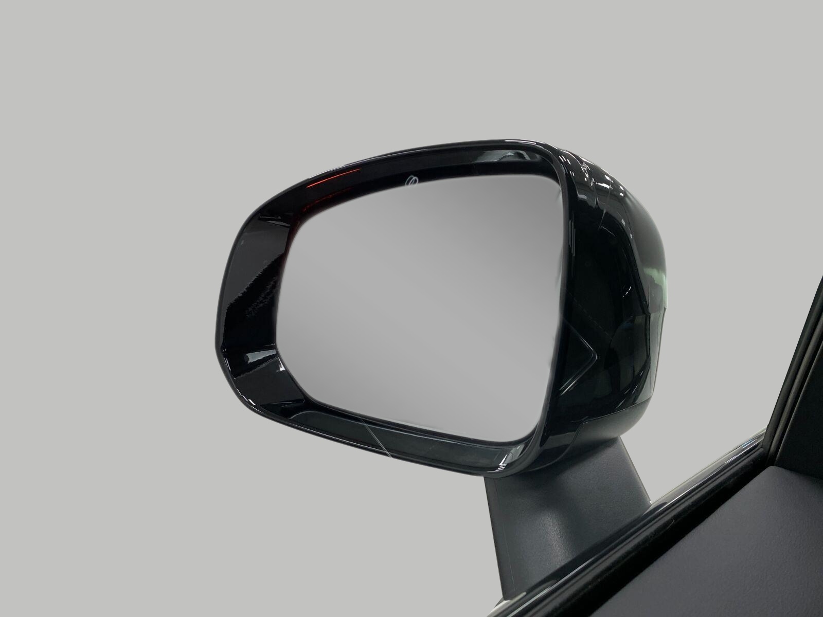 2026 Volvo XC90 Ultra - Photo 19