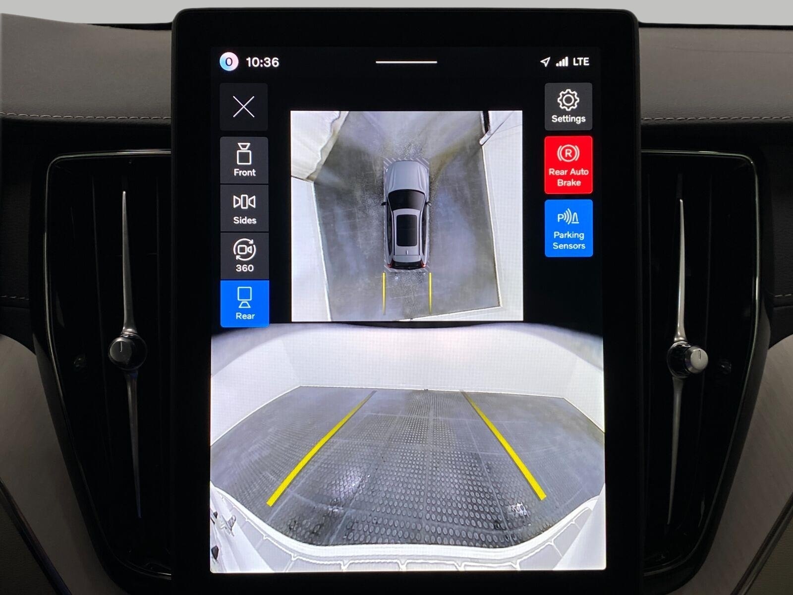 2026 Volvo XC60 Ultra - Photo 23