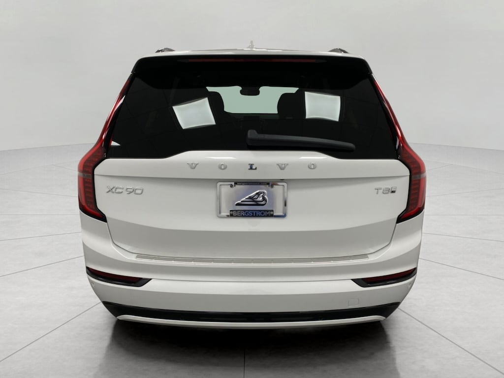 New 2026 Volvo XC90 plug-in hybrid T8 Ultra Dark Theme 6-Seater SUV