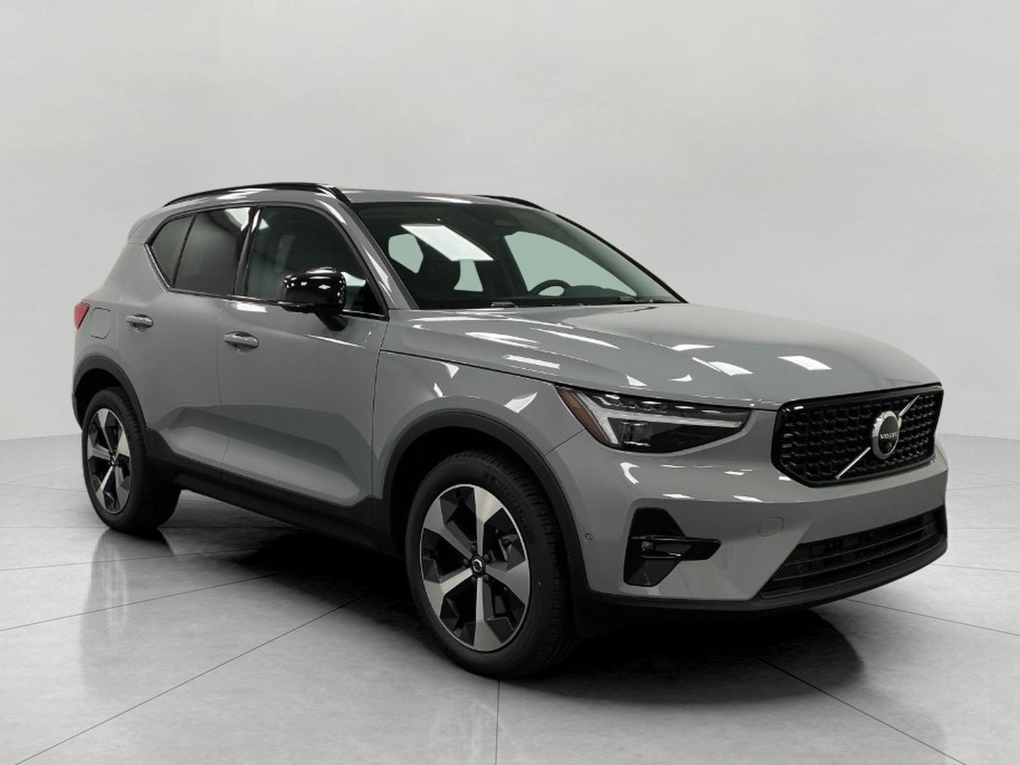 2026 Volvo XC40