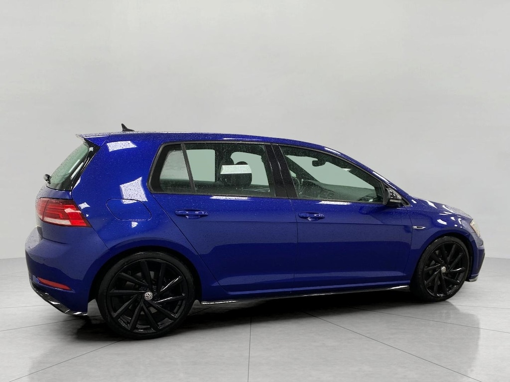 Used 2018 Volkswagen Golf R 2.0T Manual w/DCC/Nav Hatchback