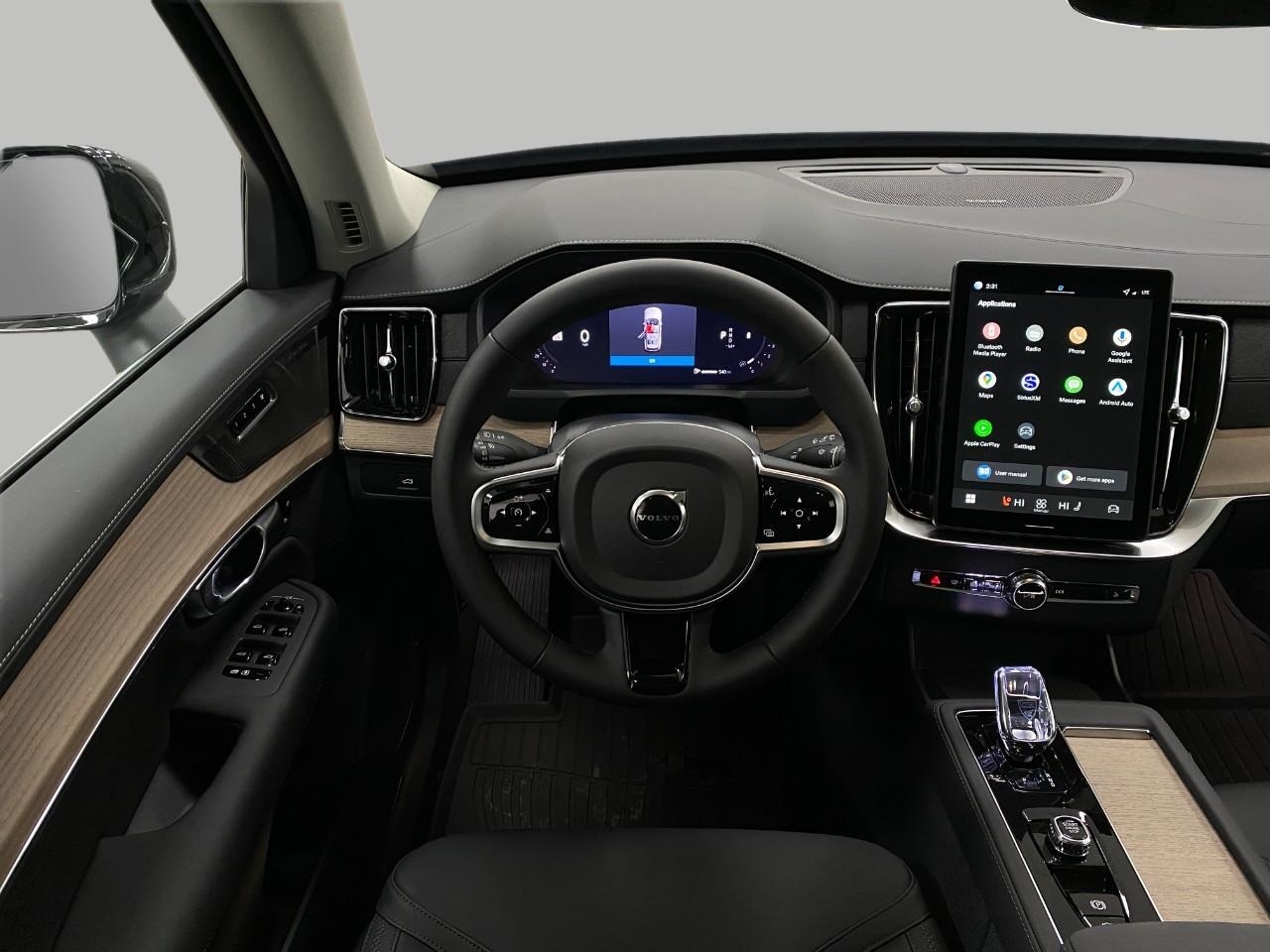 2026 Volvo XC90 Plus - Photo 13