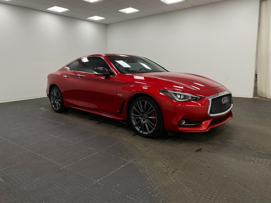 Used 2017 INFINITI Q60 Red Sport 400 AWD Coupe