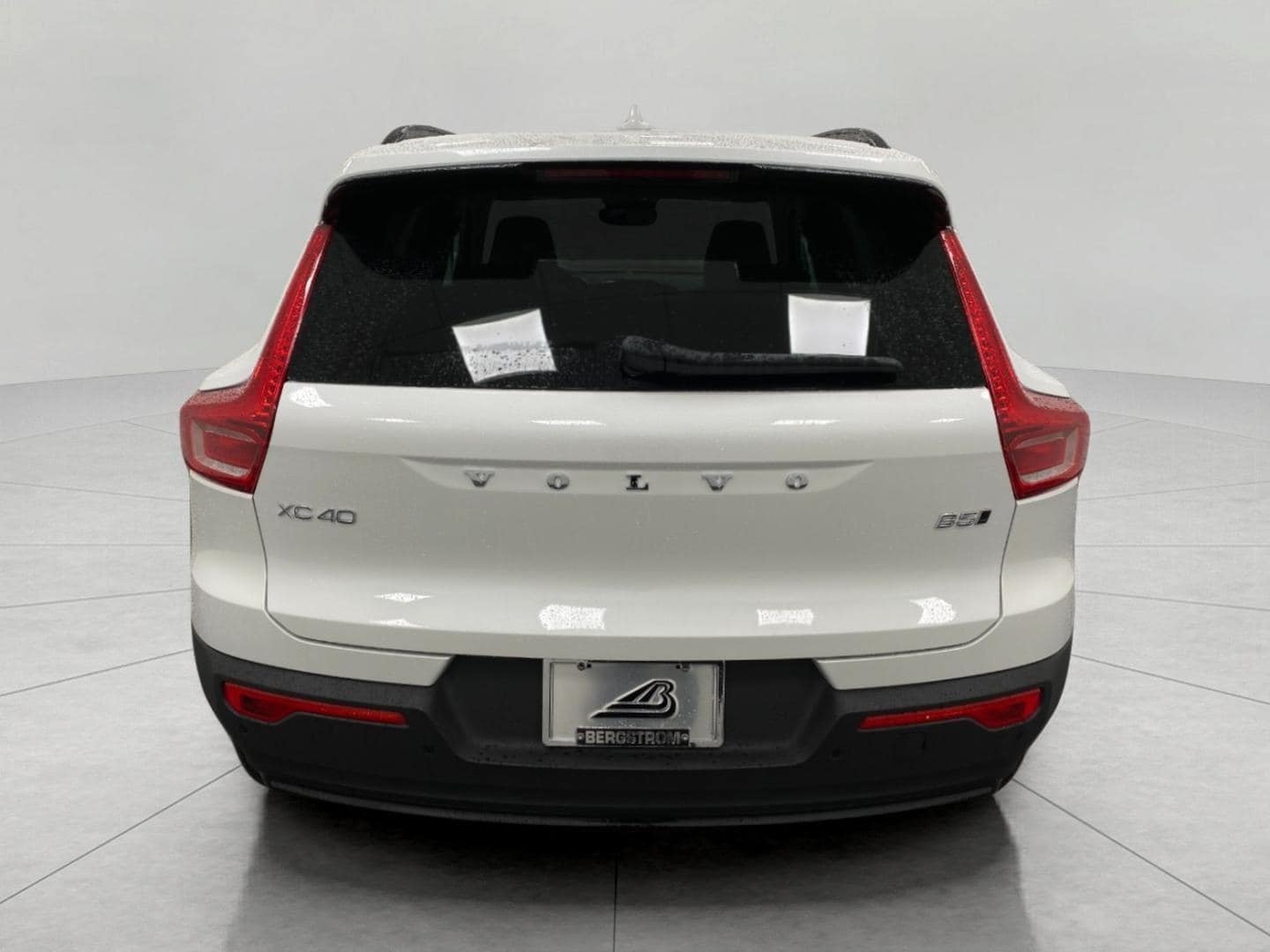 2026 Volvo XC40 Ultra - Photo 40