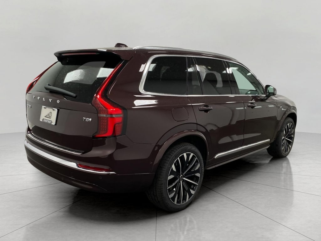 New 2026 Volvo XC90 plug-in hybrid T8 Ultra 7-Seater SUV