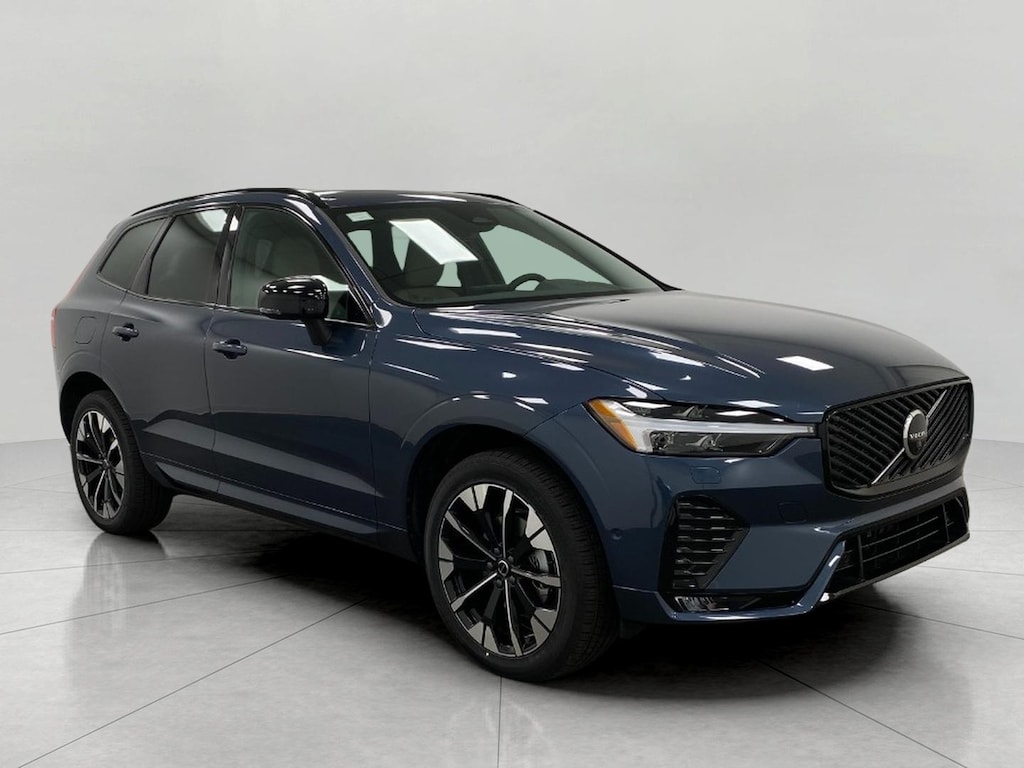New 2026 Volvo XC60 B5 Plus SUV