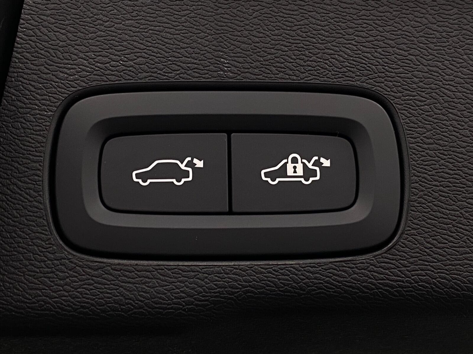 2026 Volvo XC60 Ultra - Photo 6