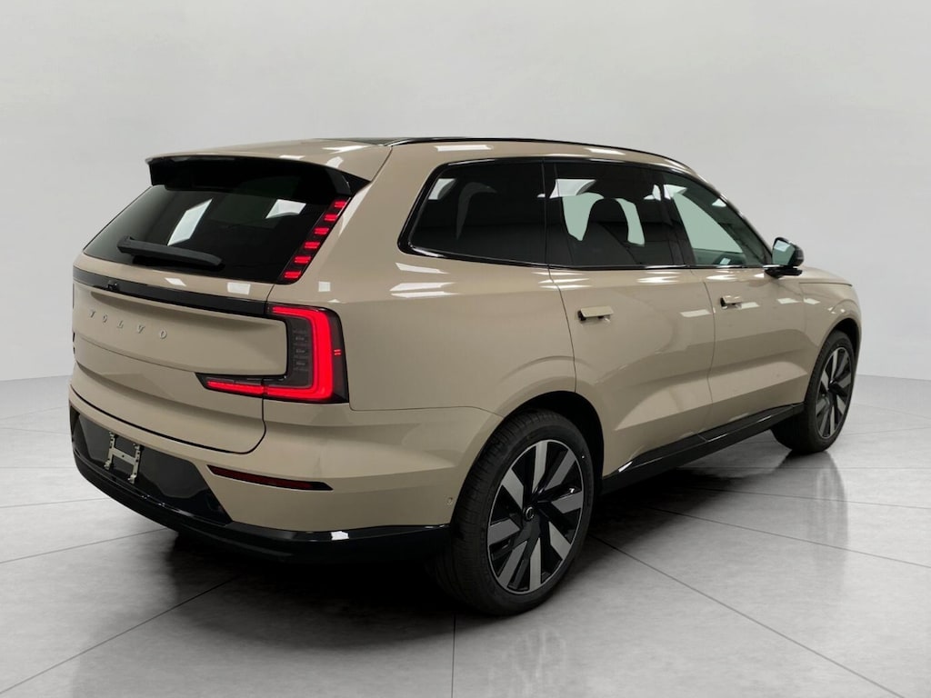 New 2026 Volvo EX90 Twin Motor Plus 7-Seater SUV