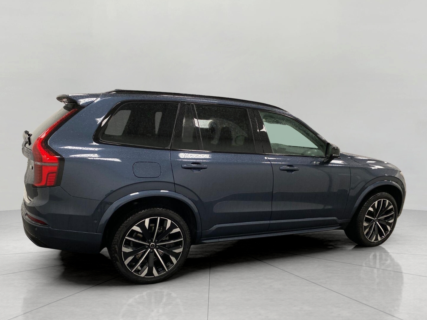 New 2027 Volvo XC90 B6 Ultra Dark Theme 6-Seater SUV