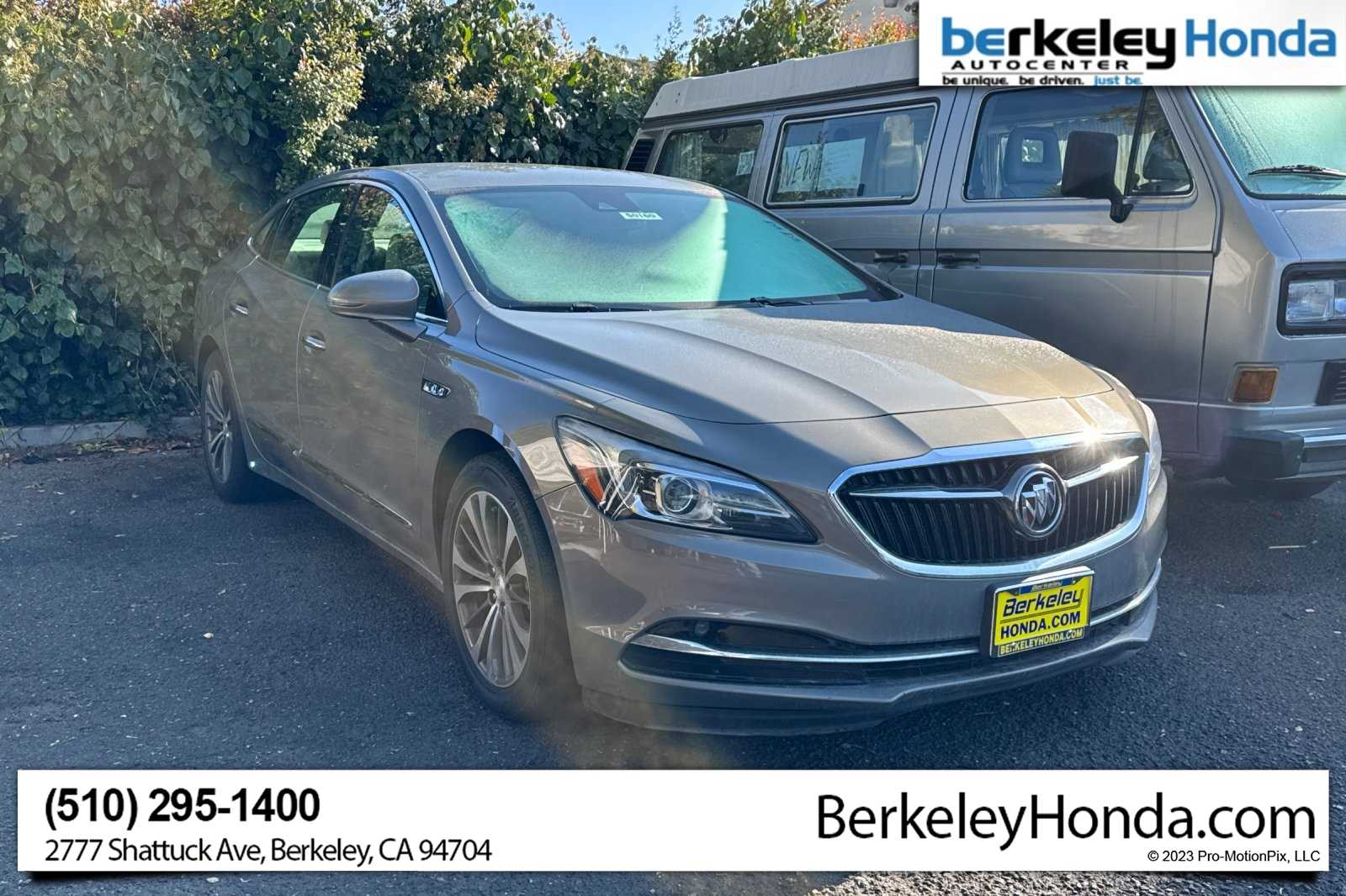 2017 Buick LaCrosse Premium's photo