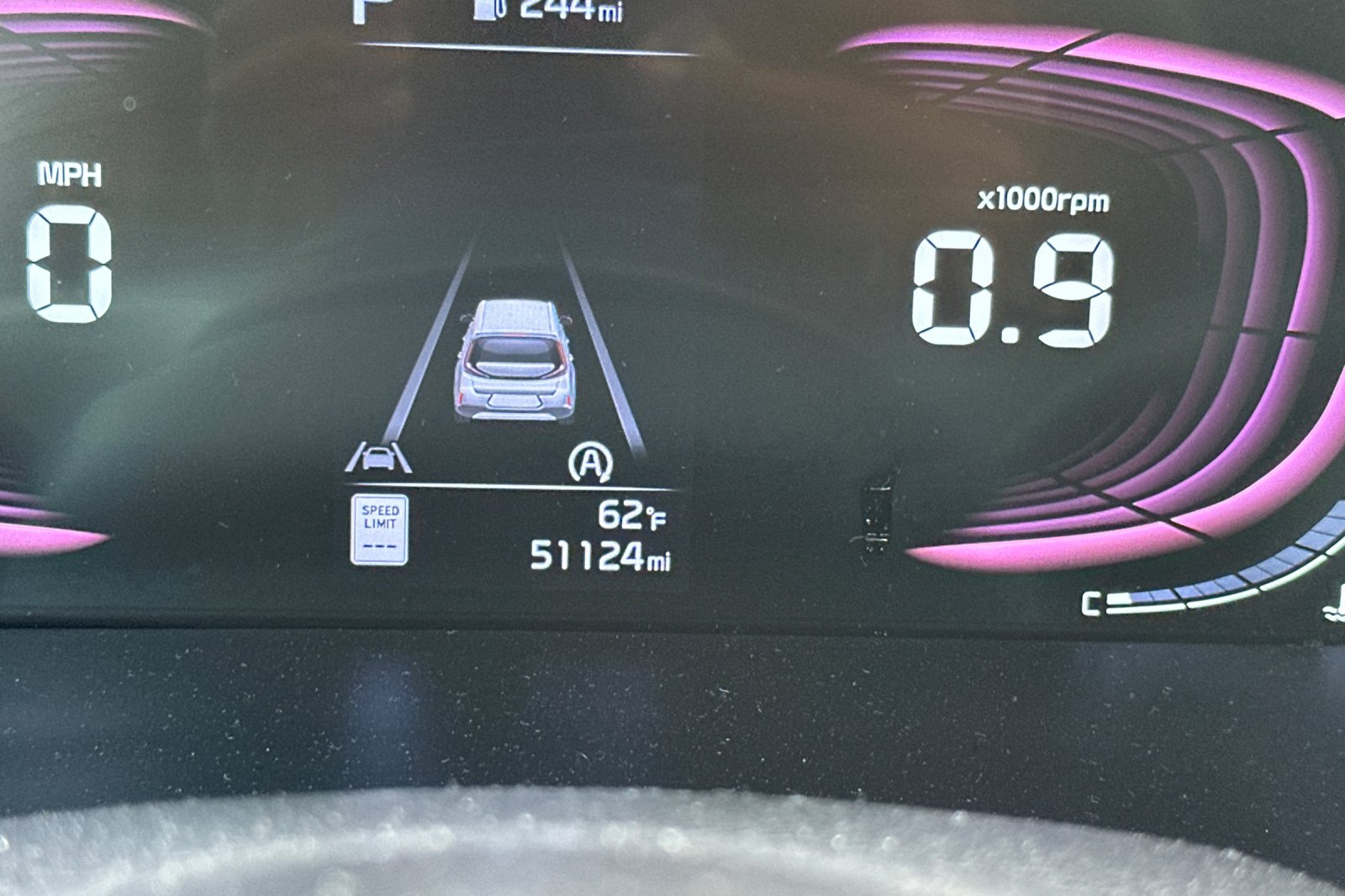 2024 Kia Soul LX - Photo 22