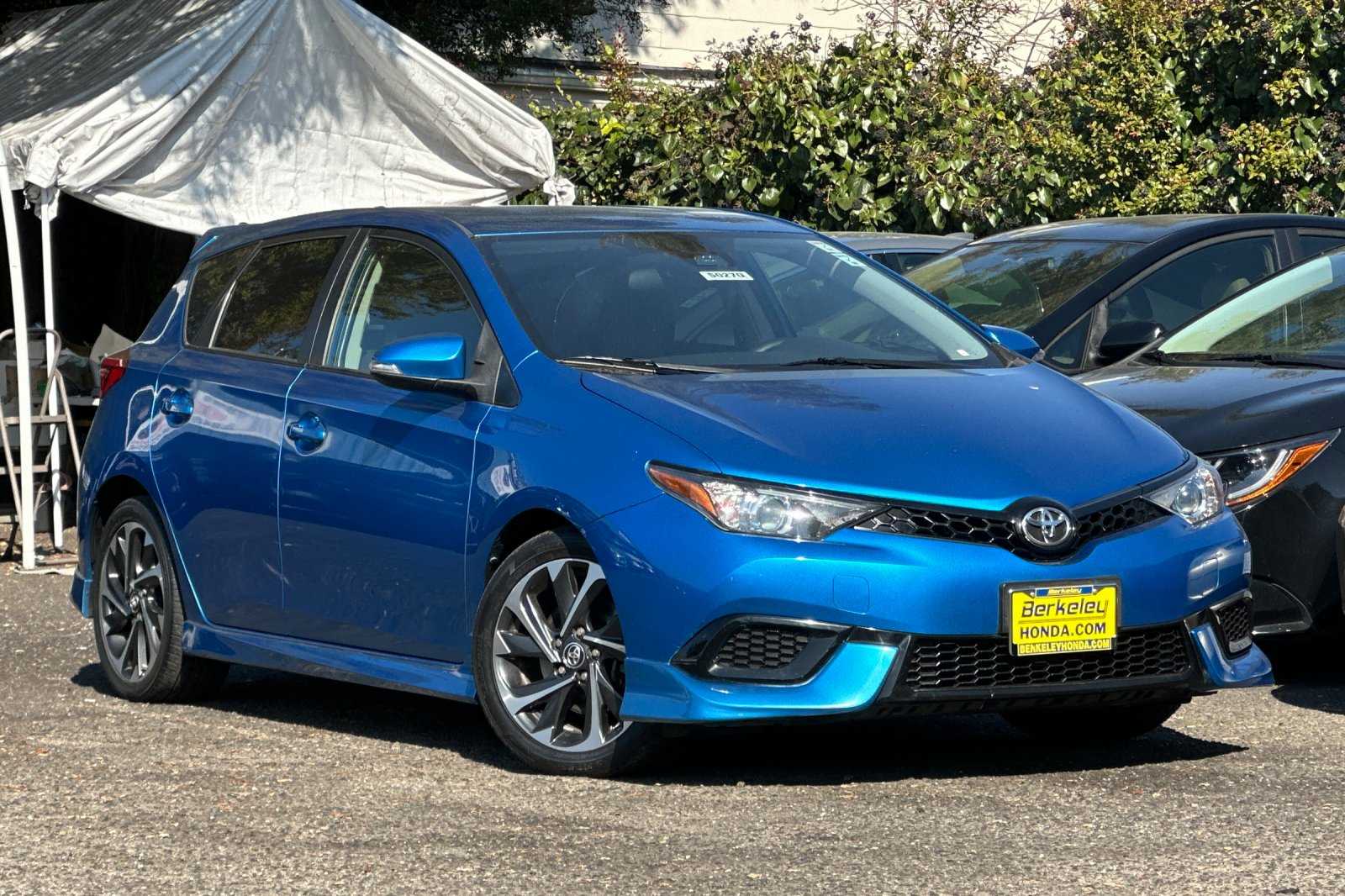 Used 2018 Toyota Corolla iM Base with VIN JTNKARJE4JJ576427 for sale in Berkeley, CA