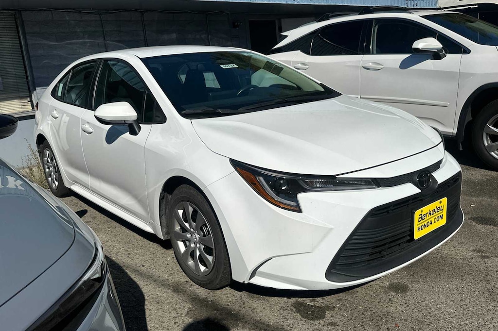 Used 2024 Toyota Corolla LE Sedan