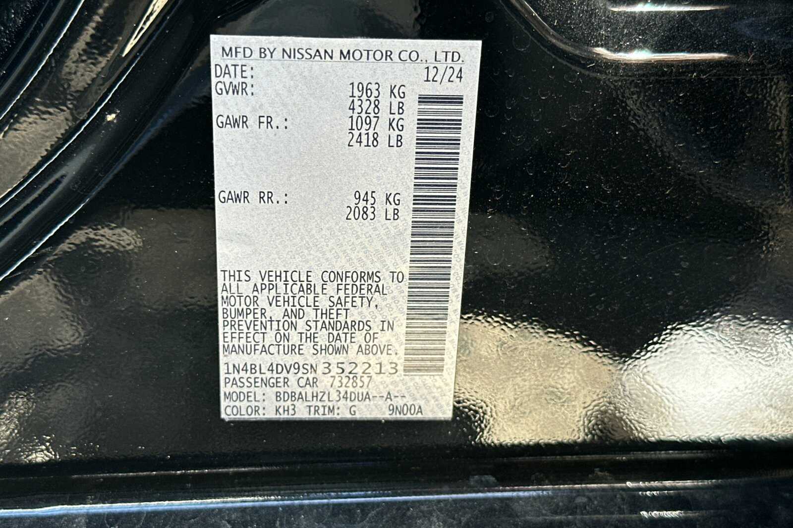 2025 Nissan Altima SV - Photo 28