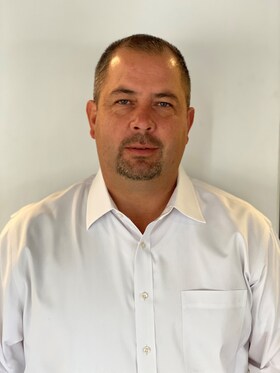 Staff member Steven Bado from ID_a6d925b877f7