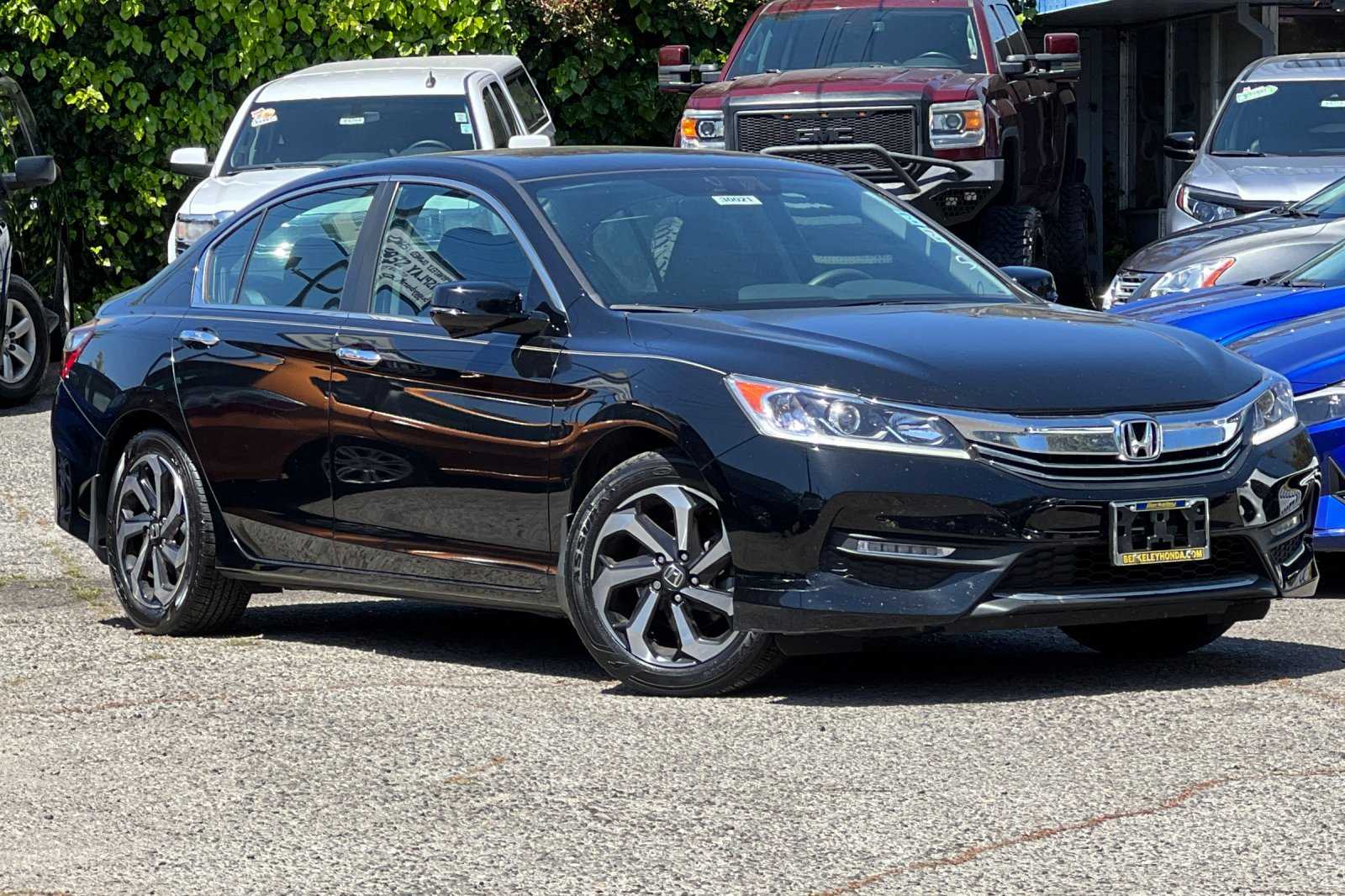 Used 2017 Honda Accord EX with VIN 1HGCR2F72HA294494 for sale in Berkeley, CA