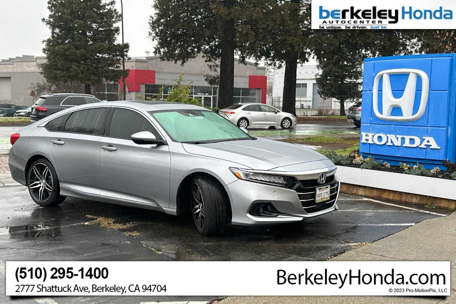 2022 Honda Accord Touring's photo