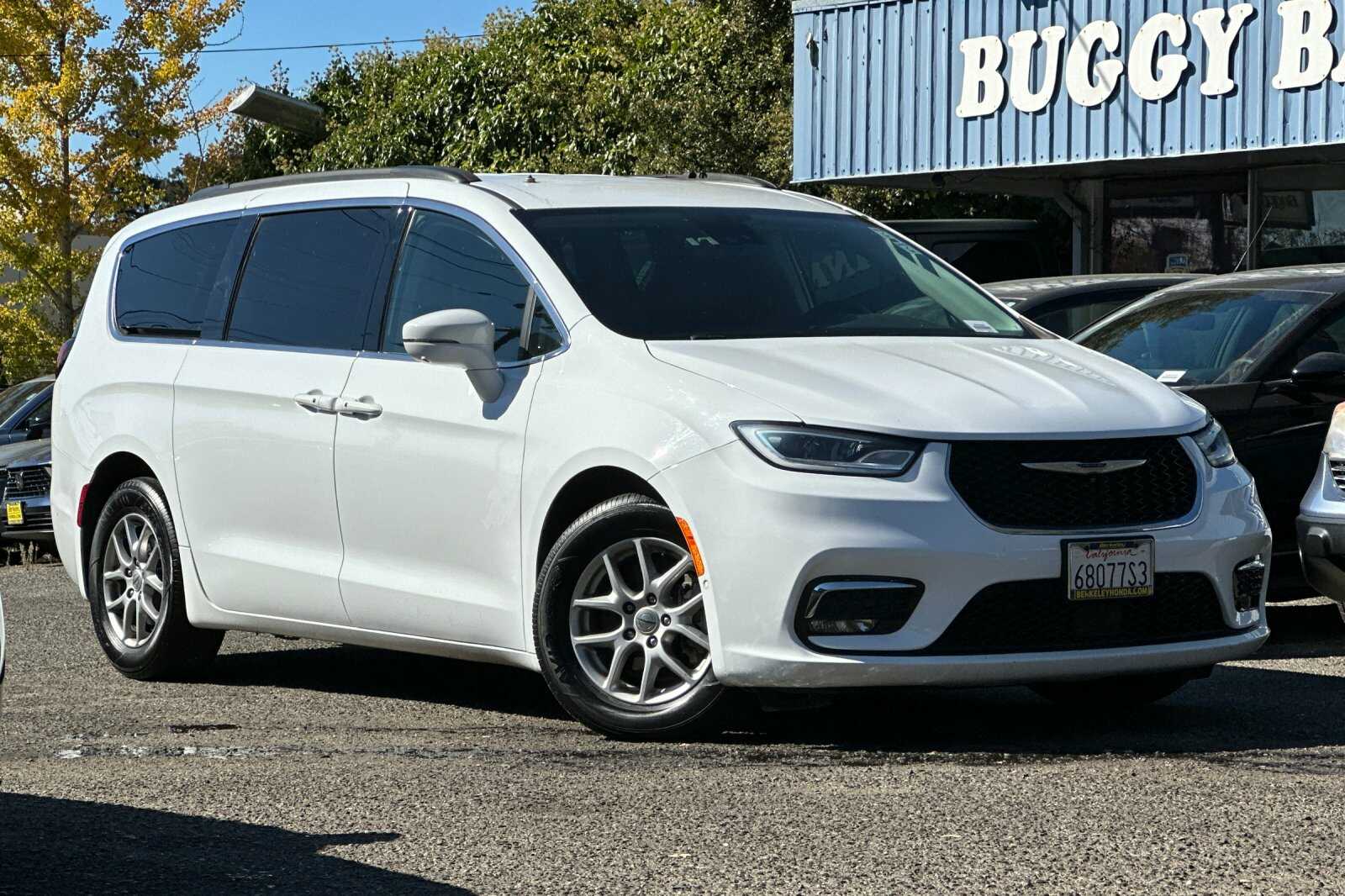 Used 2022 Chrysler Pacifica Touring L with VIN 2C4RC1BG1NR155278 for sale in Berkeley, CA