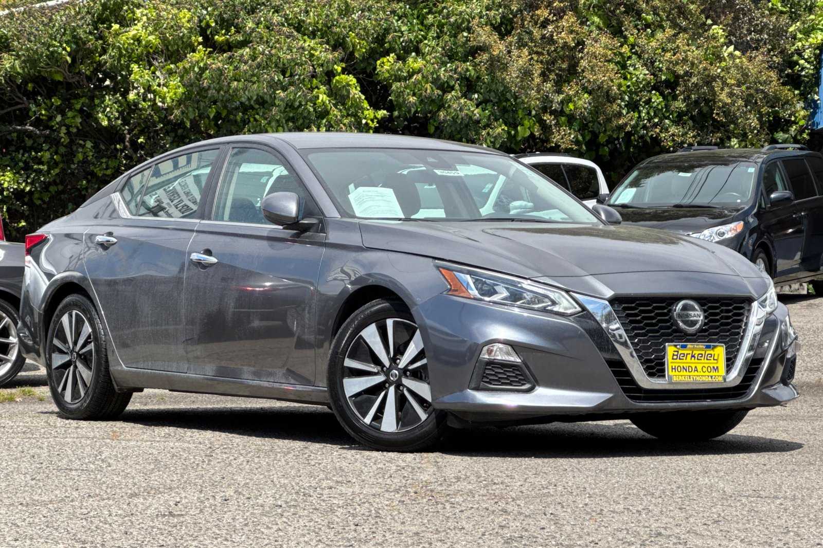 Used 2022 Nissan Altima SV with VIN 1N4BL4DV8NN383652 for sale in Berkeley, CA