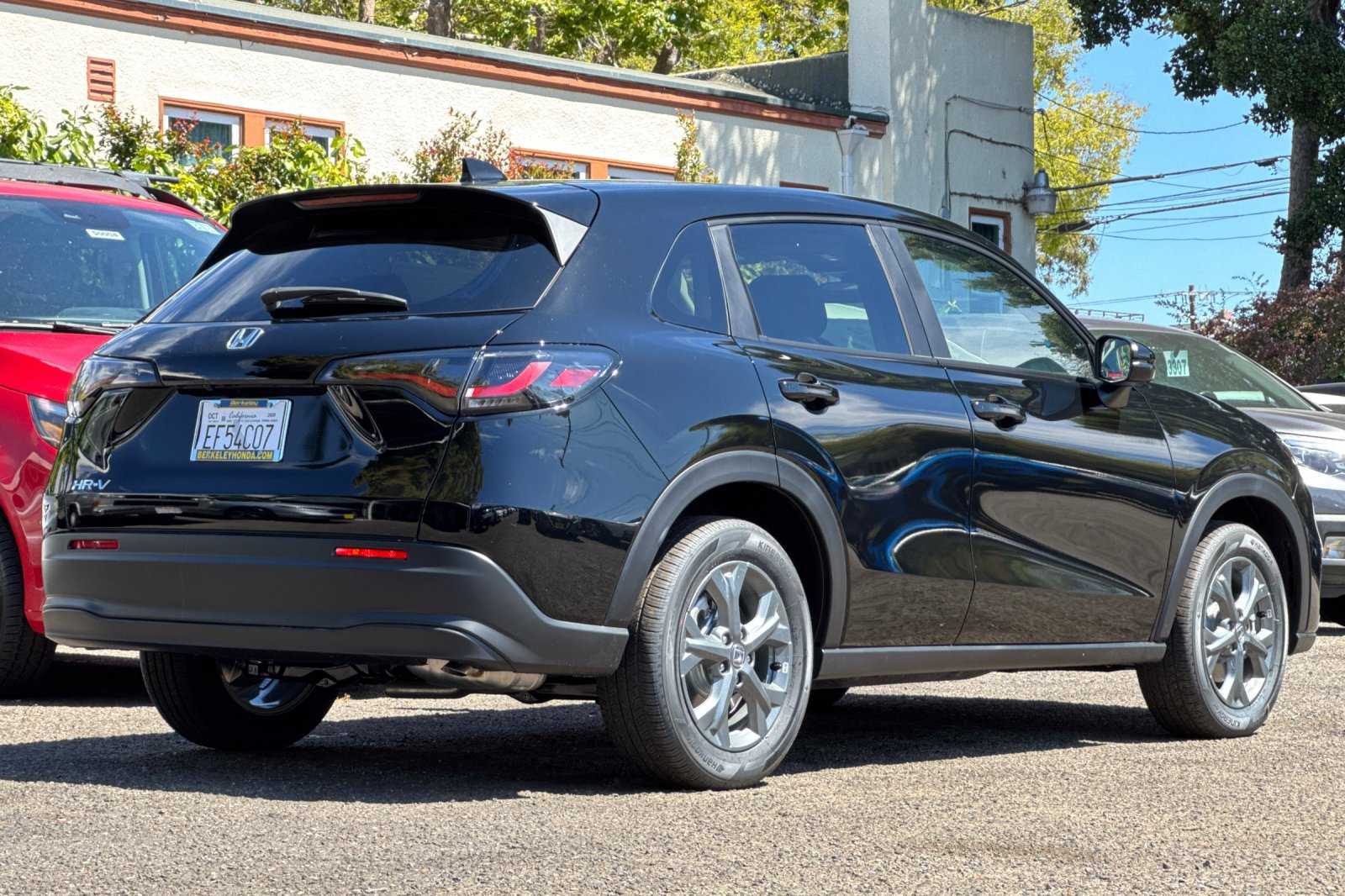 2026 Honda HR-V LX photo 2