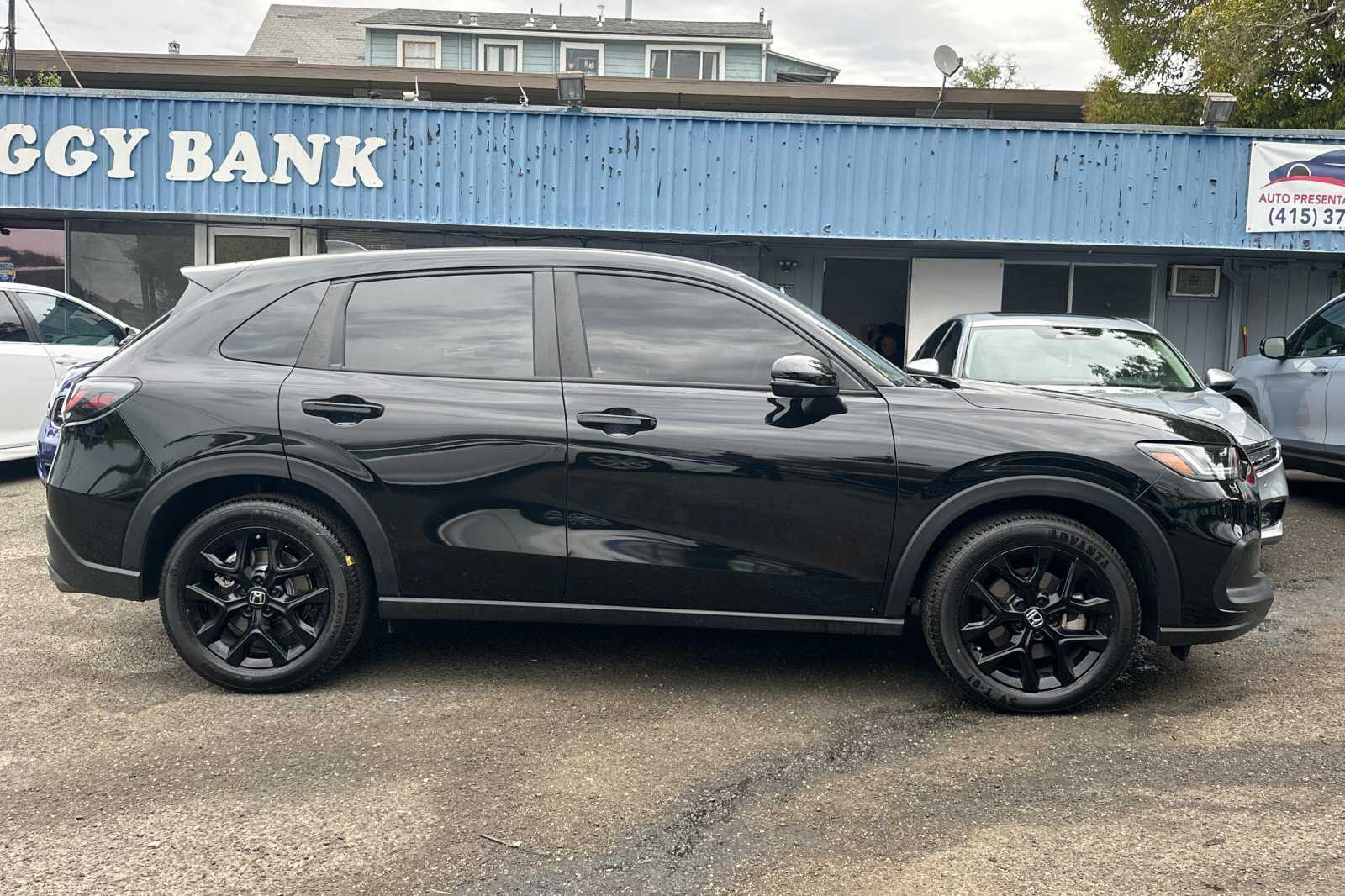 2024 Honda HR-V Sport photo 3