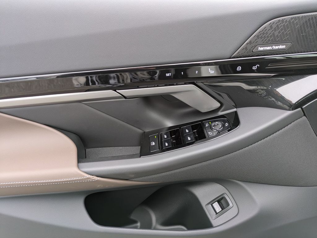 2026 BMW 5 Series 530i - Photo 11