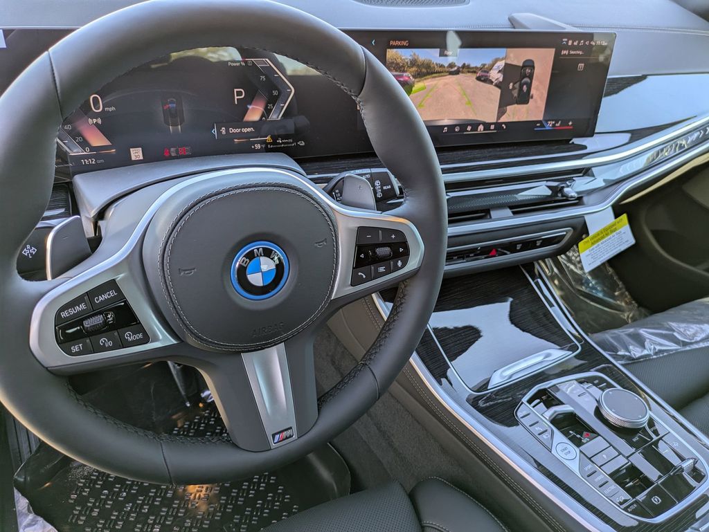 2026 BMW X5 50e - Photo 16
