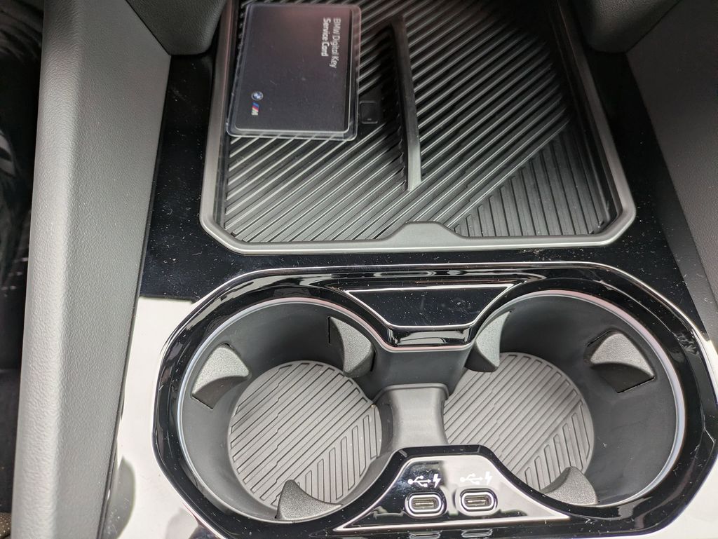 2026 BMW 5 Series 530i - Photo 28