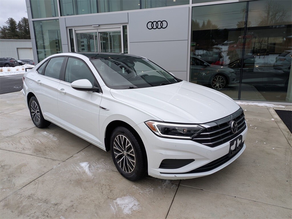 Used 2019 Volkswagen Jetta SEL Sedan