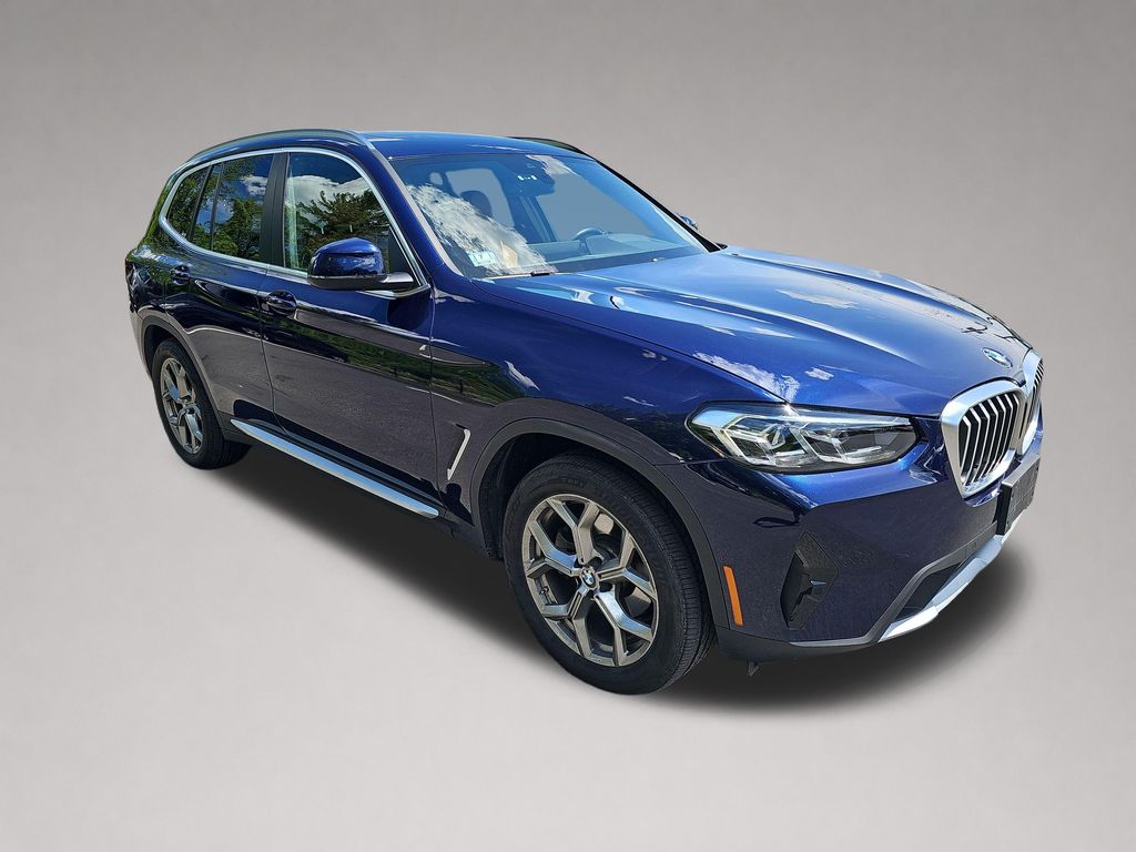 2022 BMW X3 xDrive30i's photo