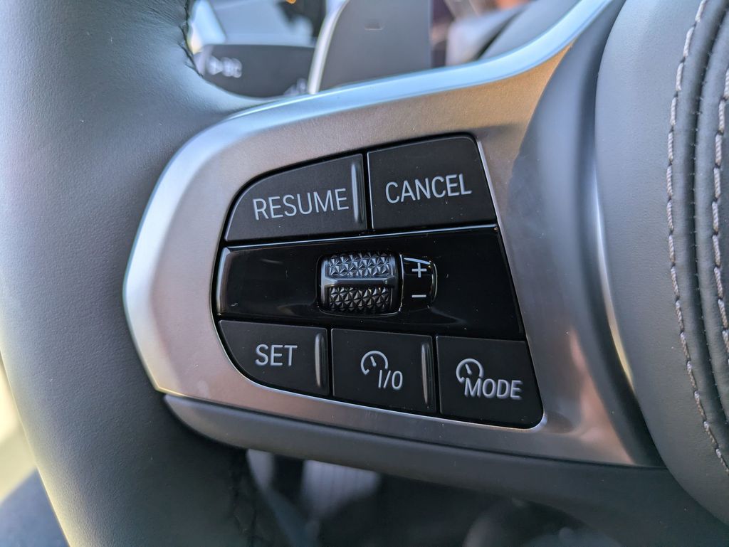 2026 BMW X5 50e - Photo 19