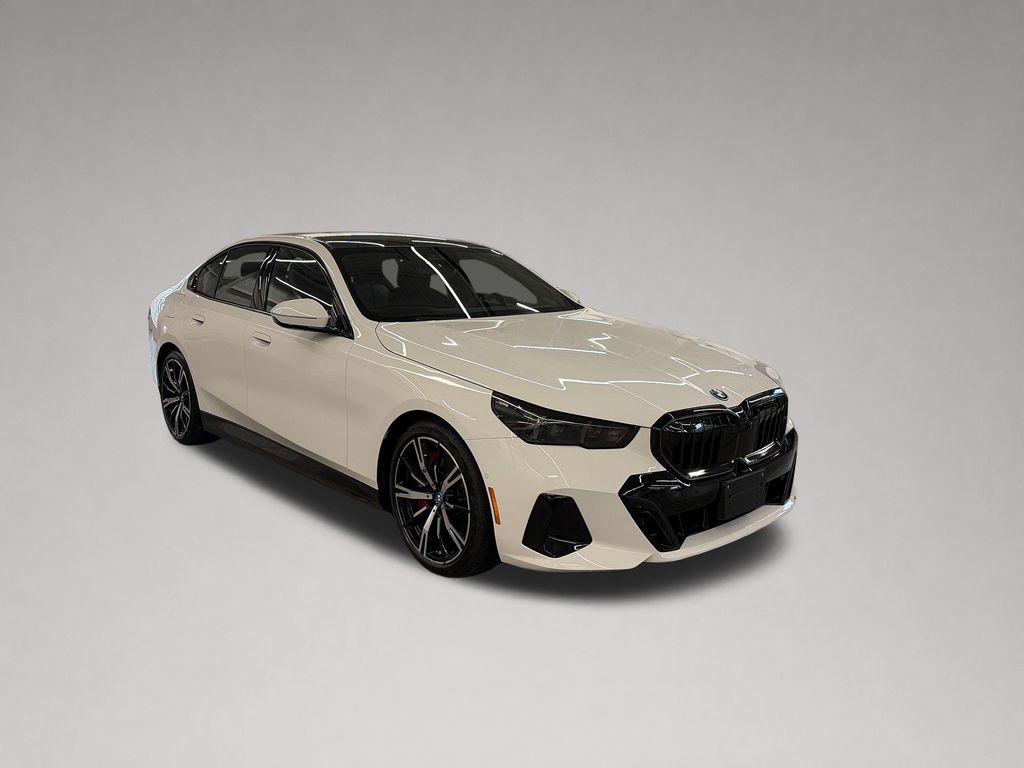 2025 BMW 5 Series 550e xDrive Sedan's photo