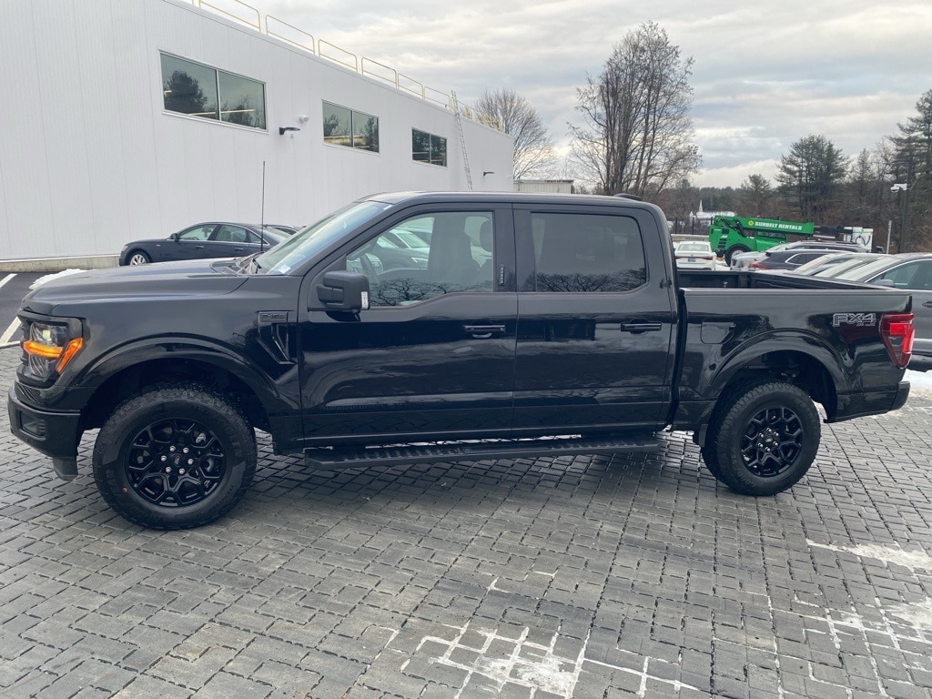 2024 Ford F-150 XLT's photo