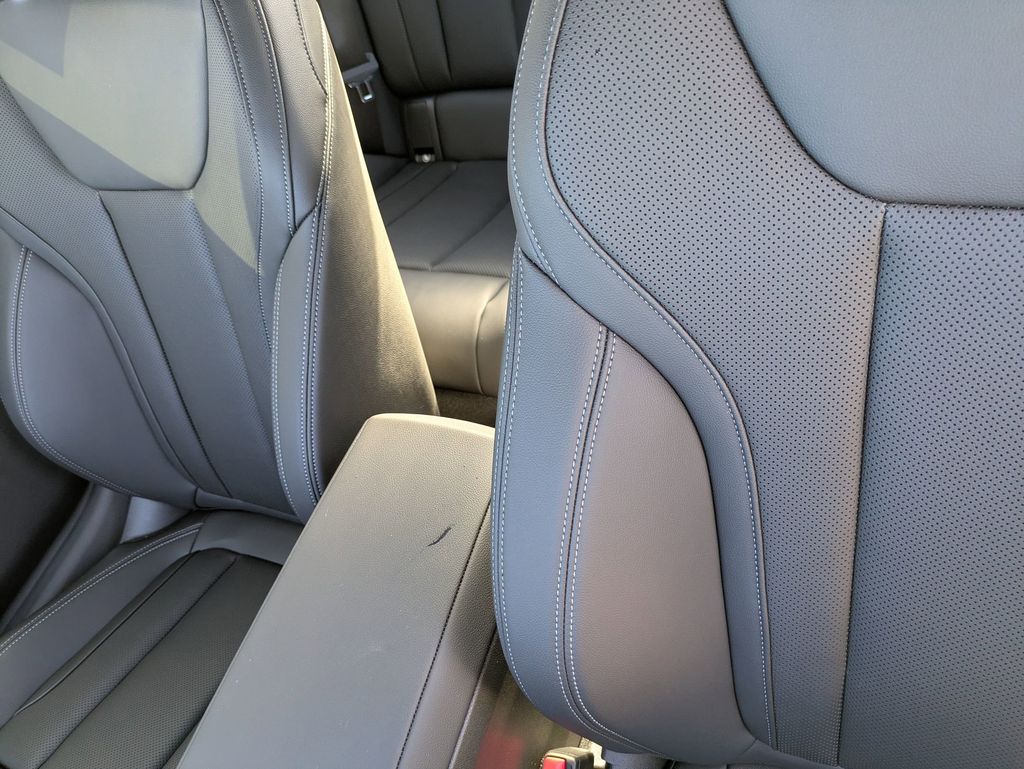 2025 BMW 2 Series 230i - Photo 17