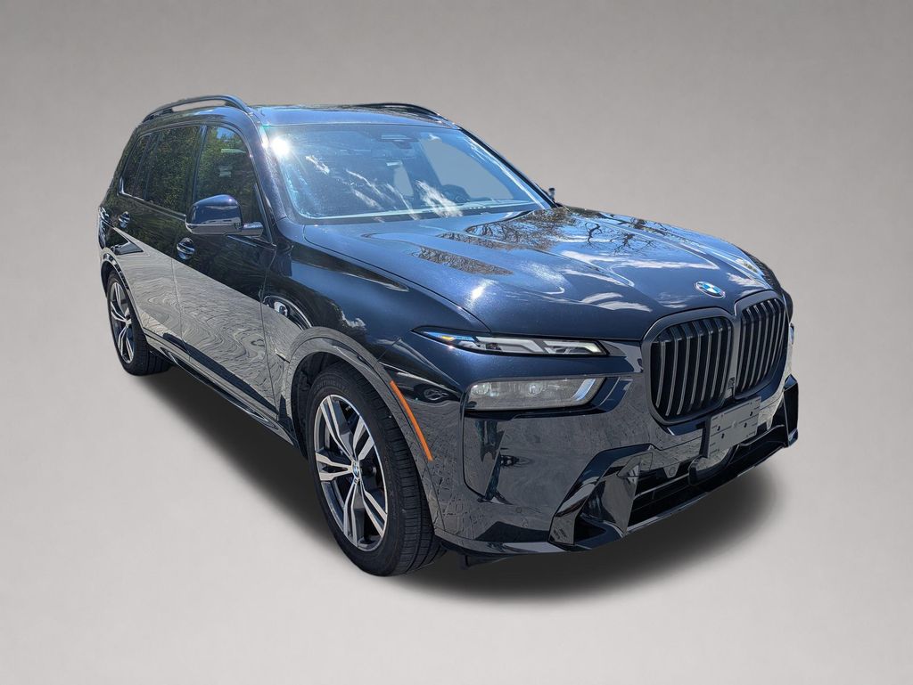2026 BMW X7 xDrive40i's photo