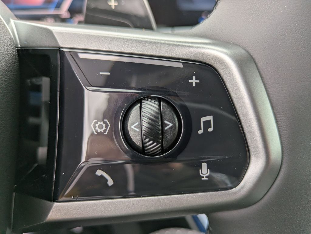 2026 BMW X3 30 - Photo 20