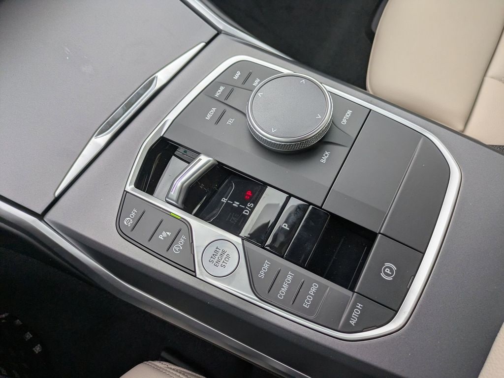 2025 BMW 2 Series 230i - Photo 29