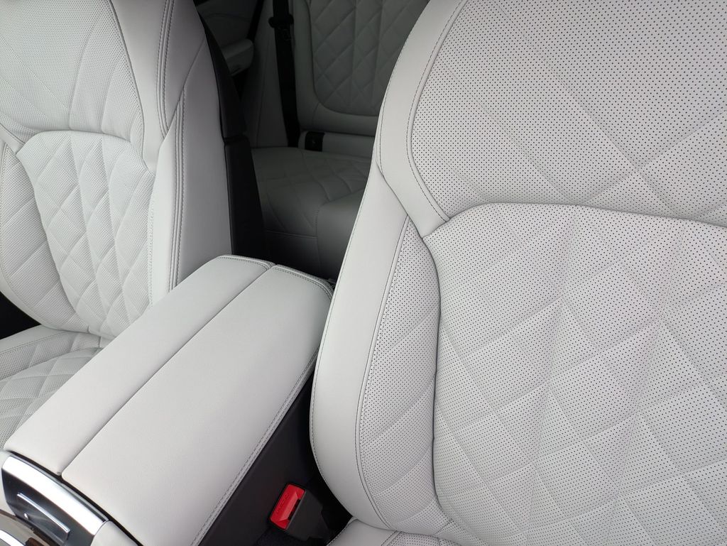 2026 BMW X5 40i - Photo 17